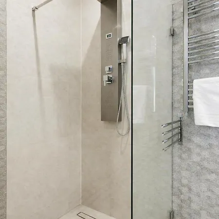 Leo كراكوفيا